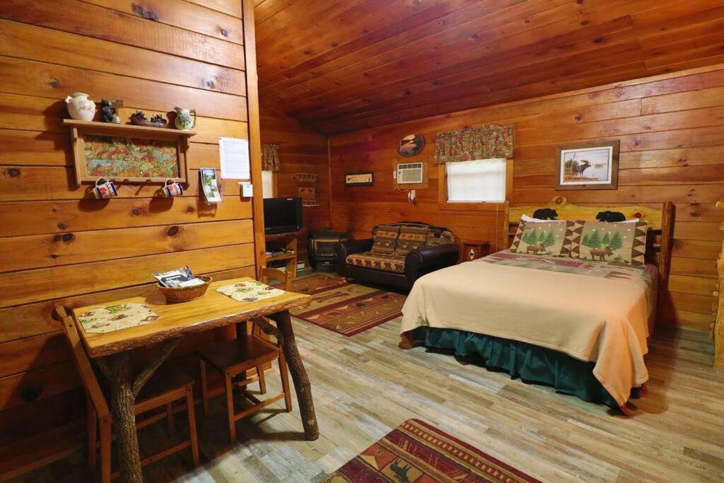 Alpine Mountain Sweetheart Cabin Jacuzzi #6 Helen Extérieur photo