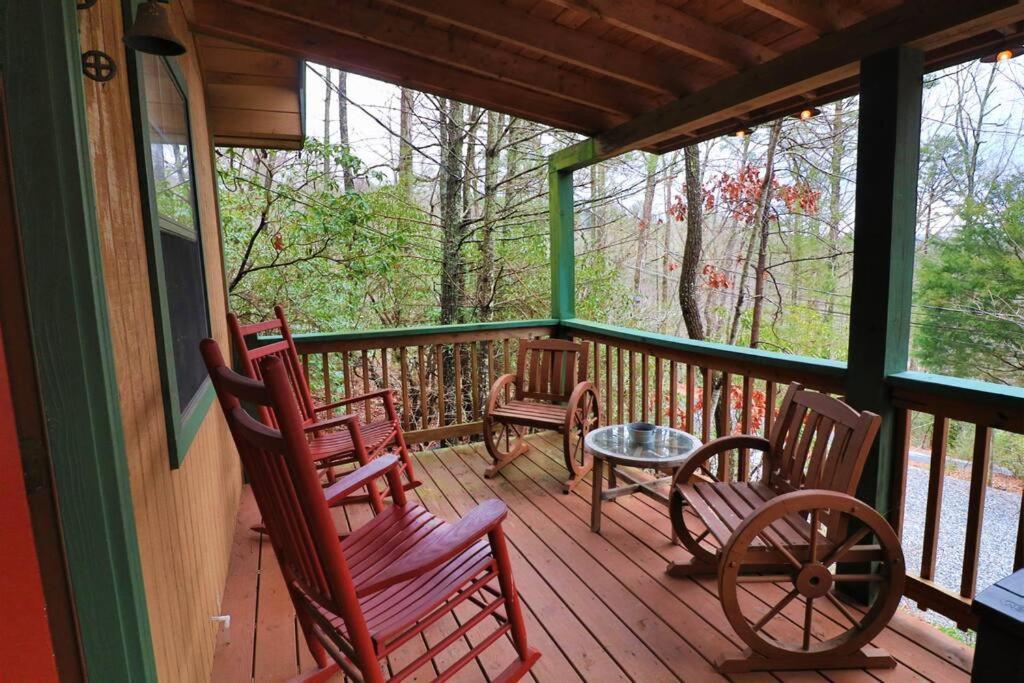 Alpine Mountain Sweetheart Cabin Jacuzzi #6 Helen Extérieur photo